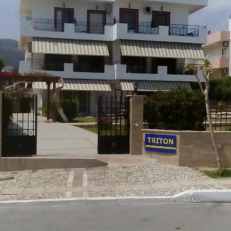 Hotell Triton 3*