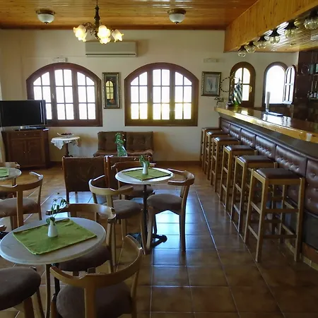 Hotel Triton