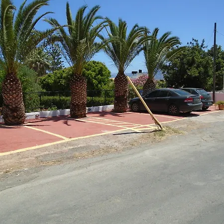Hotel Triton